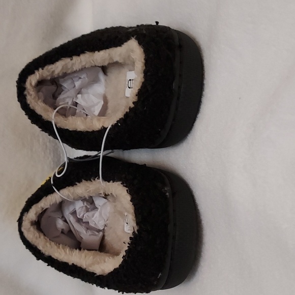 S + R Kids Slippers - Picture 3 of 11